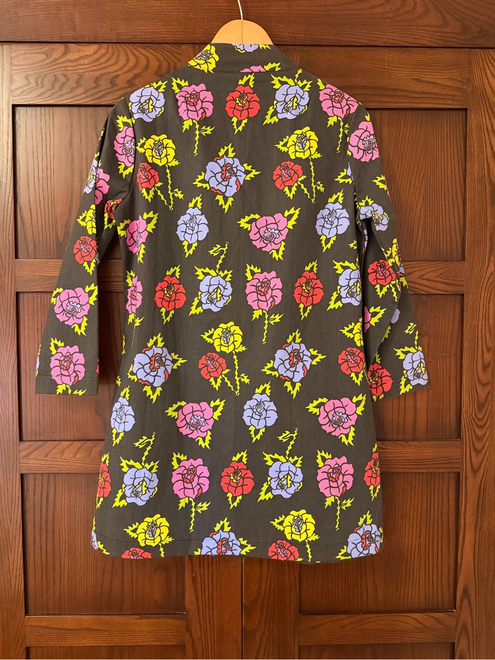 Nooworks Art Teacher Dress in Roses Print Size Medium - Picture 8 of 8